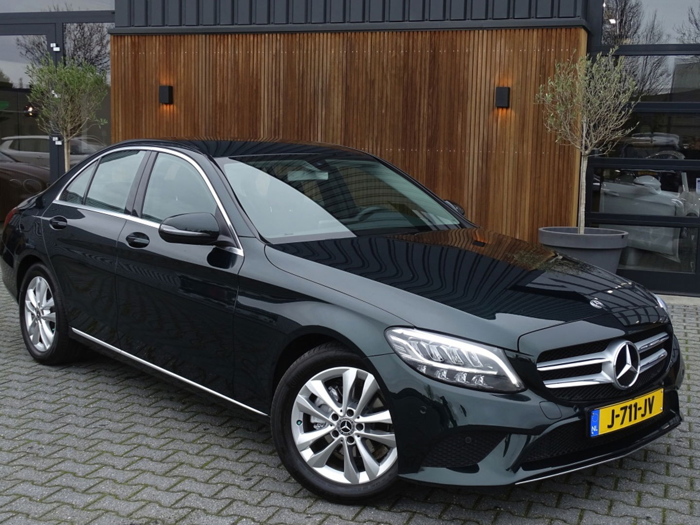 Mercedes-Benz C-Klasse 160 129PK automaat / Avantgarde / Distronic / *NAP*