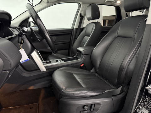 Land Rover Discovery 2.0 TD4 HSE Luxury 7p. | Pano | Camera | Trekh. | Stoelverw. | Meridian | Leder