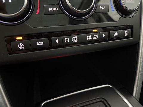 Land Rover Discovery 2.0 TD4 HSE Luxury 7p. | Pano | Camera | Trekh. | Stoelverw. | Meridian | Leder