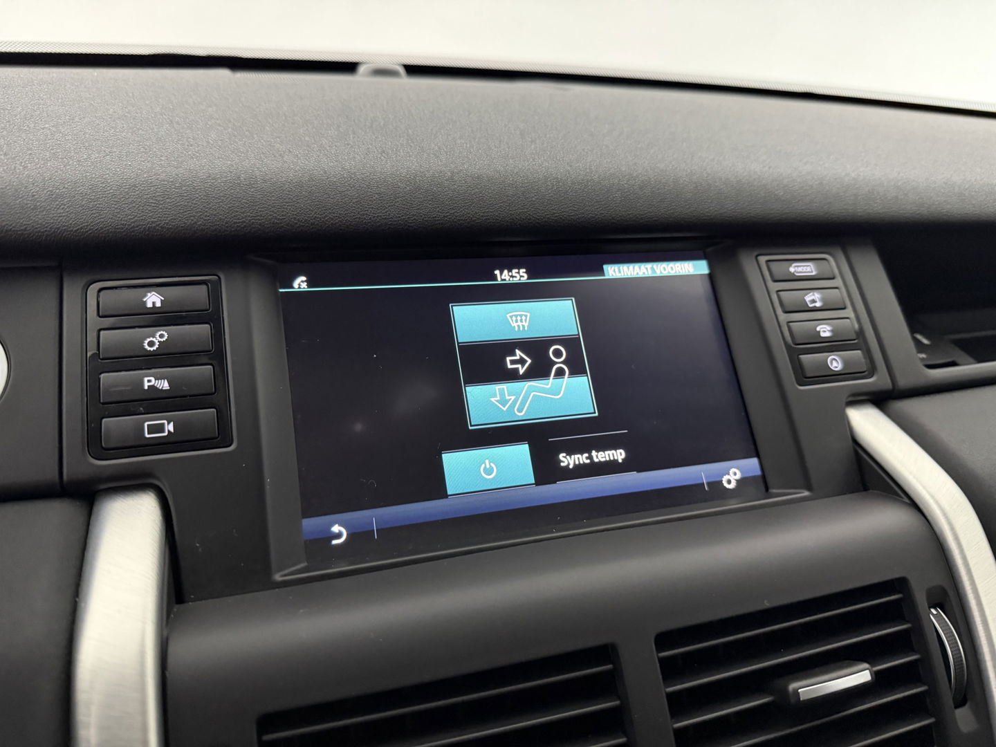 Land Rover Discovery 2.0 TD4 HSE Luxury 7p. | Pano | Camera | Trekh. | Stoelverw. | Meridian | Leder