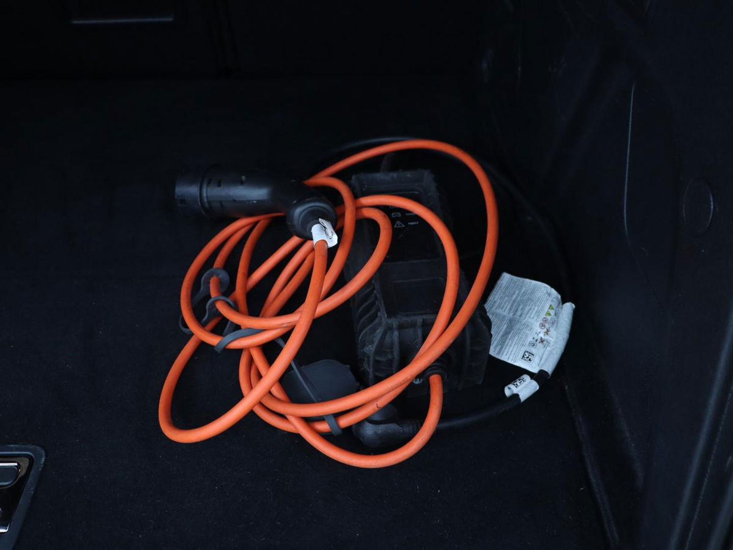 Peugeot 3008 1.6 HYbrid 225 Allure | Camera | Carplay | Half leder | Navigatie | Full LED | Parkeerhulp | Climate control | Cruise control | PHEV | Plug In