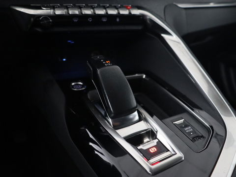 Peugeot 3008 1.6 HYbrid 225 Allure | Camera | Carplay | Half leder | Navigatie | Full LED | Parkeerhulp | Climate control | Cruise control | PHEV | Plug In