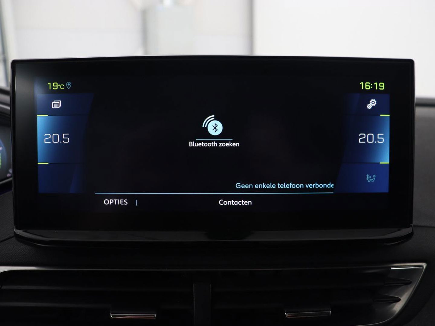 Peugeot 3008 1.6 HYbrid 225 Allure | Camera | Carplay | Half leder | Navigatie | Full LED | Parkeerhulp | Climate control | Cruise control | PHEV | Plug In