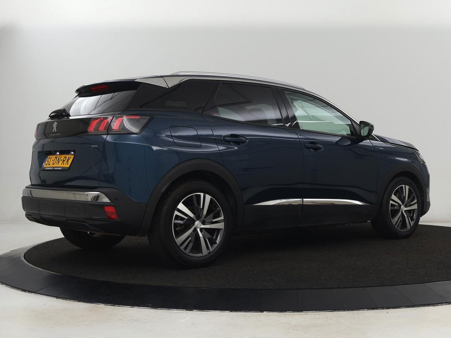 Peugeot 3008 1.6 HYbrid 225 Allure | Camera | Carplay | Half leder | Navigatie | Full LED | Parkeerhulp | Climate control | Cruise control | PHEV | Plug In