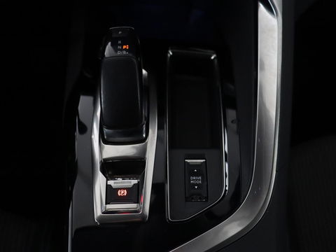 Peugeot 3008 1.6 HYbrid 225 Allure | Camera | Carplay | Half leder | Navigatie | Full LED | Parkeerhulp | Climate control | Cruise control | PHEV | Plug In