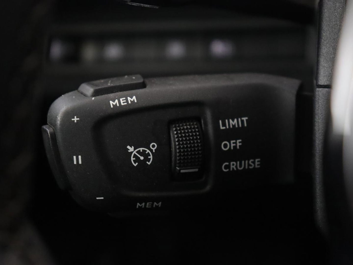 Peugeot 3008 1.6 HYbrid 225 Allure | Camera | Carplay | Half leder | Navigatie | Full LED | Parkeerhulp | Climate control | Cruise control | PHEV | Plug In