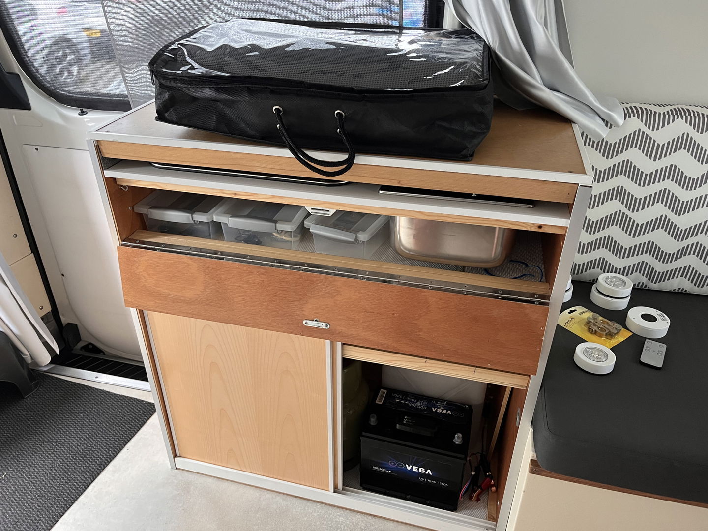 Volkswagen CRAFTER 30  L2 H2 80 KW Euro 5 *BUSCAMPER | AIRCO | CRUISE | LUIFEL*