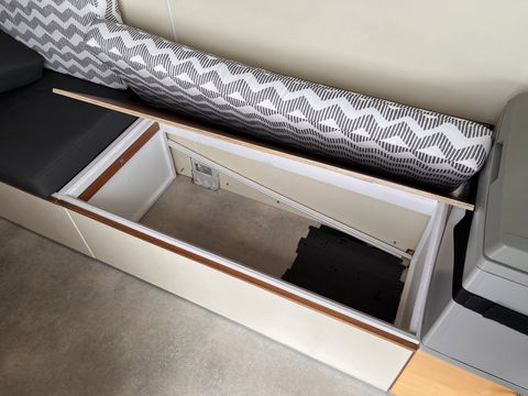 Volkswagen CRAFTER 30  L2 H2 80 KW Euro 5 *BUSCAMPER | AIRCO | CRUISE | LUIFEL*