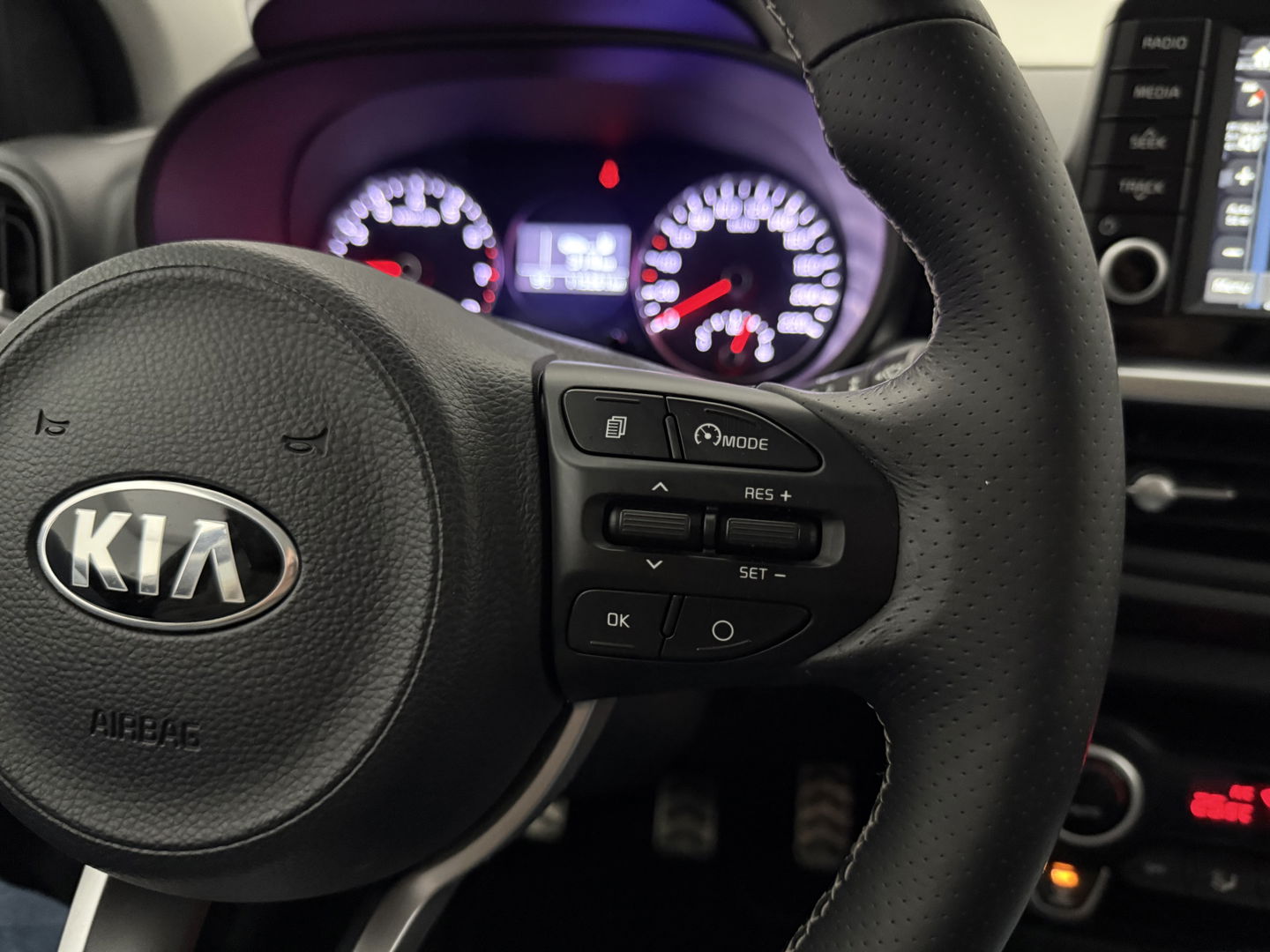 Kia Picanto 1.2 CVVT X-Line | Camera | Carplay | Stoel/ Stuur verw. | Keyless | Cruise | NAP