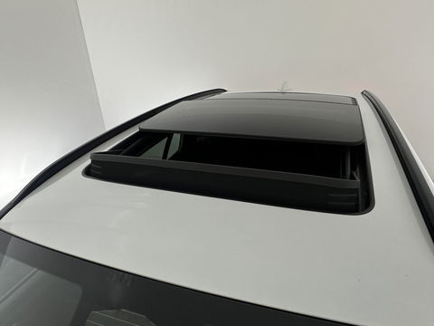 BMW iX3 M-Sportpack High Executive 80 kWh [3-Fase] {SOH-98%} (INCL-BTW) *PANO | LUXURY-LEATHER | HEAD-UP | ADAPTIVE-CRUISE | HEATED-SPORTSEATS | KEYLESS | SHIFT-PADDLES | AMBIENT-LIGHT | BLIND-SPOT | FULL-LED |  MEMORY-PACK | DIGI-COCKPIT | NAVI-FULLMA