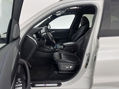 BMW iX3 M-Sportpack High Executive 80 kWh [3-Fase] {SOH-98%} (INCL-BTW) *PANO | LUXURY-LEATHER | HEAD-UP | ADAPTIVE-CRUISE | HEATED-SPORTSEATS | KEYLESS | SHIFT-PADDLES | AMBIENT-LIGHT | BLIND-SPOT | FULL-LED |  MEMORY-PACK | DIGI-COCKPIT | NAVI-FULLMA