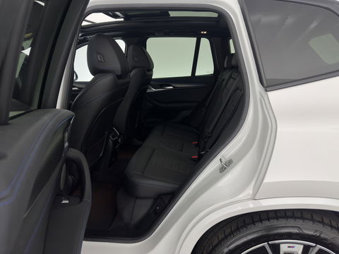 BMW iX3 M-Sportpack High Executive 80 kWh [3-Fase] {SOH-98%} (INCL-BTW) *PANO | LUXURY-LEATHER | HEAD-UP | ADAPTIVE-CRUISE | HEATED-SPORTSEATS | KEYLESS | SHIFT-PADDLES | AMBIENT-LIGHT | BLIND-SPOT | FULL-LED |  MEMORY-PACK | DIGI-COCKPIT | NAVI-FULLMA