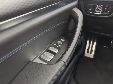 BMW iX3 M-Sportpack High Executive 80 kWh [3-Fase] {SOH-98%} (INCL-BTW) *PANO | LUXURY-LEATHER | HEAD-UP | ADAPTIVE-CRUISE | HEATED-SPORTSEATS | KEYLESS | SHIFT-PADDLES | AMBIENT-LIGHT | BLIND-SPOT | FULL-LED |  MEMORY-PACK | DIGI-COCKPIT | NAVI-FULLMA