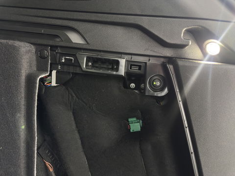 BMW iX3 M-Sportpack High Executive 80 kWh [3-Fase] {SOH-98%} (INCL-BTW) *PANO | LUXURY-LEATHER | HEAD-UP | ADAPTIVE-CRUISE | HEATED-SPORTSEATS | KEYLESS | SHIFT-PADDLES | AMBIENT-LIGHT | BLIND-SPOT | FULL-LED |  MEMORY-PACK | DIGI-COCKPIT | NAVI-FULLMA