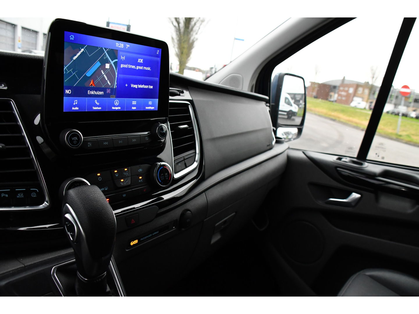 Ford Transit Custom 320 2.0 TDCI L1H1 Sport DC Adaptieve Cruise, Camera, Carplay, 170pk, 2 x Schuifdeur, Automaat, Sensoren, NAVI, Uniek!