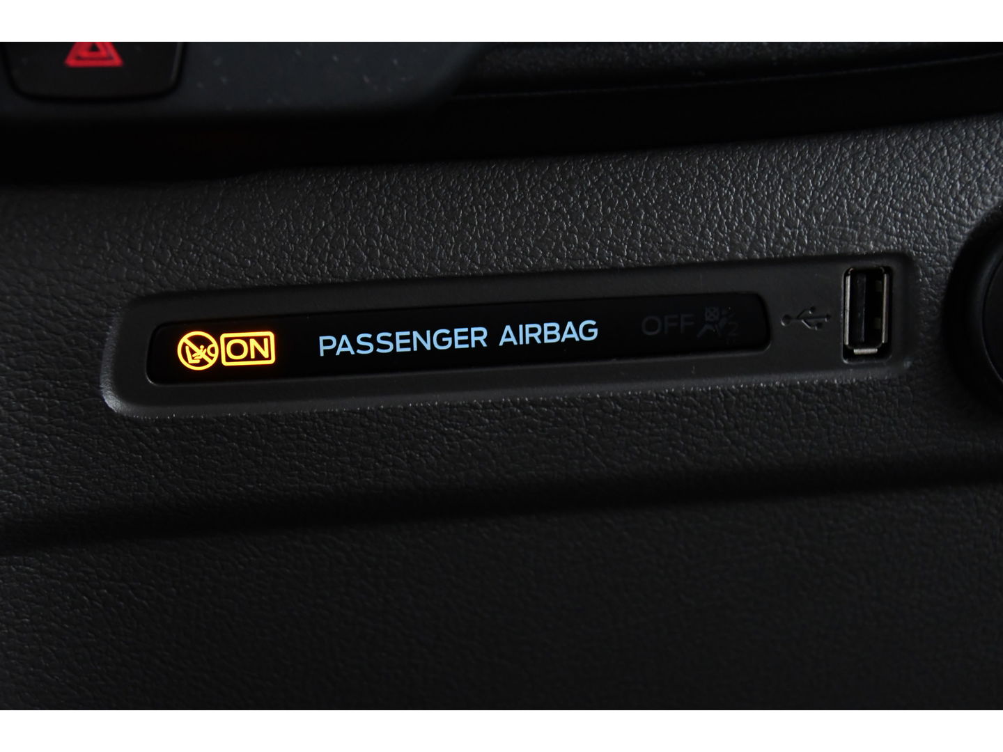 Ford Transit Custom 320 2.0 TDCI L1H1 Sport DC Adaptieve Cruise, Camera, Carplay, 170pk, 2 x Schuifdeur, Automaat, Sensoren, NAVI, Uniek!