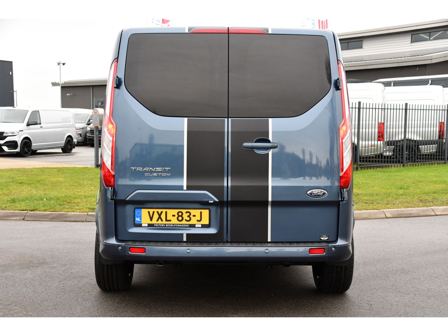 Ford Transit Custom 320 2.0 TDCI L1H1 Sport DC Adaptieve Cruise, Camera, Carplay, 170pk, 2 x Schuifdeur, Automaat, Sensoren, NAVI, Uniek!