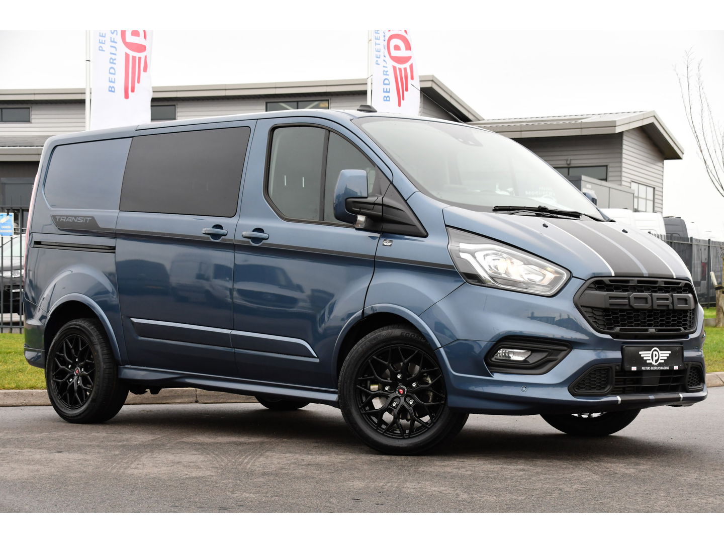 Ford Transit Custom 320 2.0 TDCI L1H1 Sport DC Adaptieve Cruise, Camera, Carplay, 170pk, 2 x Schuifdeur, Automaat, Sensoren, NAVI, Uniek!