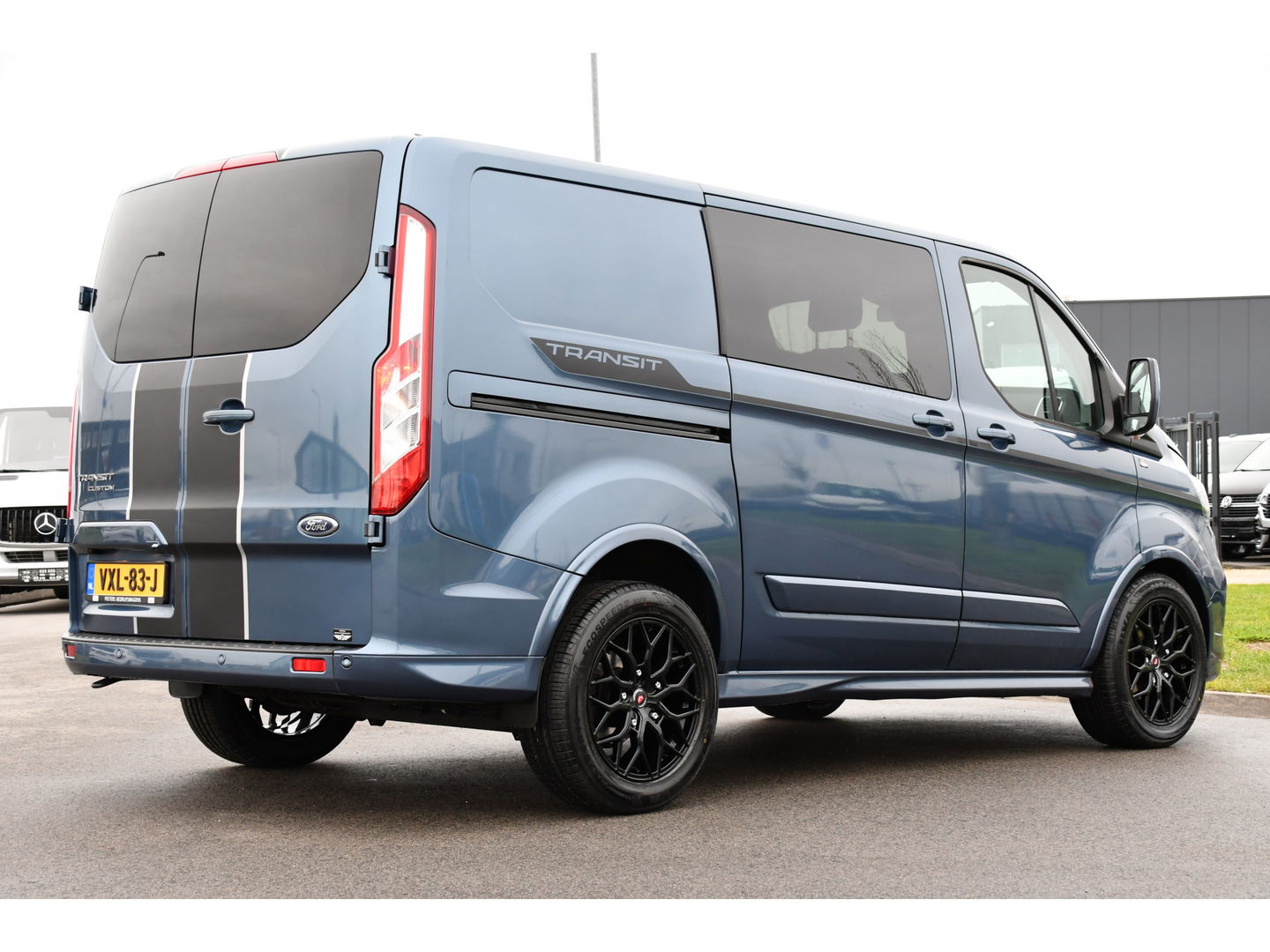 Ford Transit Custom 320 2.0 TDCI L1H1 Sport DC Adaptieve Cruise, Camera, Carplay, 170pk, 2 x Schuifdeur, Automaat, Sensoren, NAVI, Uniek!