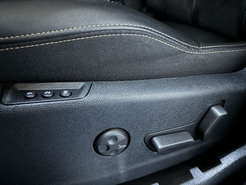 Peugeot 3008 1.6 PureTech GT Pano ACC 360° Focal Trekh. Massage NAP