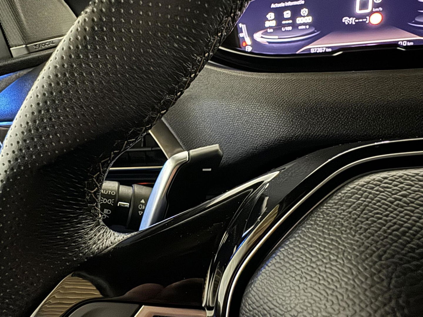 Peugeot 3008 1.6 PureTech GT Pano ACC 360° Focal Trekh. Massage NAP