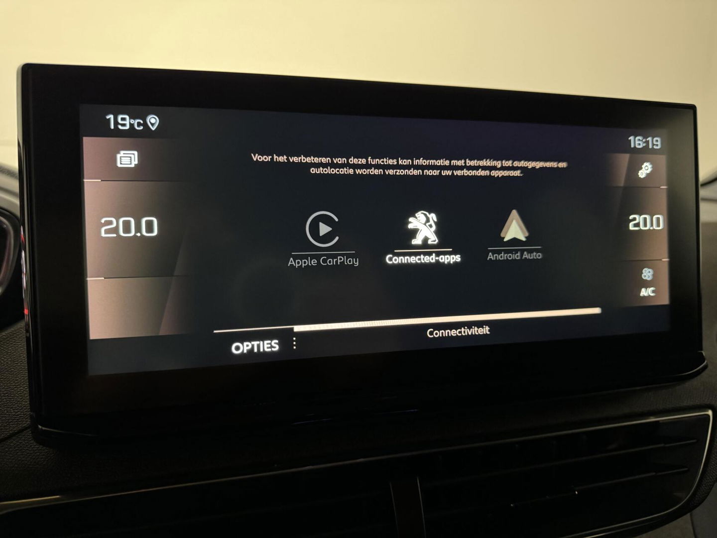 Peugeot 3008 1.6 PureTech GT Pano ACC 360° Focal Trekh. Massage NAP