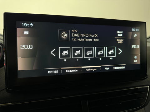 Peugeot 3008 1.6 PureTech GT Pano ACC 360° Focal Trekh. Massage NAP