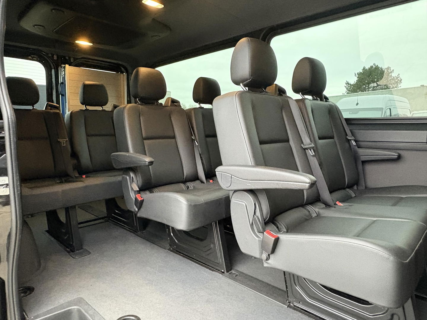 Mercedes-Benz Sprinter Tourer 319 V6 | 4X4 | LUXE PERSONENBUS | 9 PERSOONS |