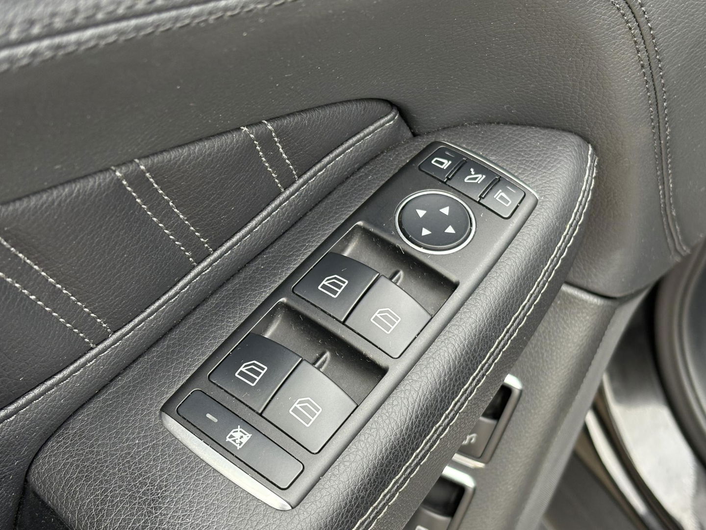 Mercedes-Benz GLS 350 d 4MATIC | AIRMATIC | 3500KG | 4x4 | GRIJS KENTEKEN |