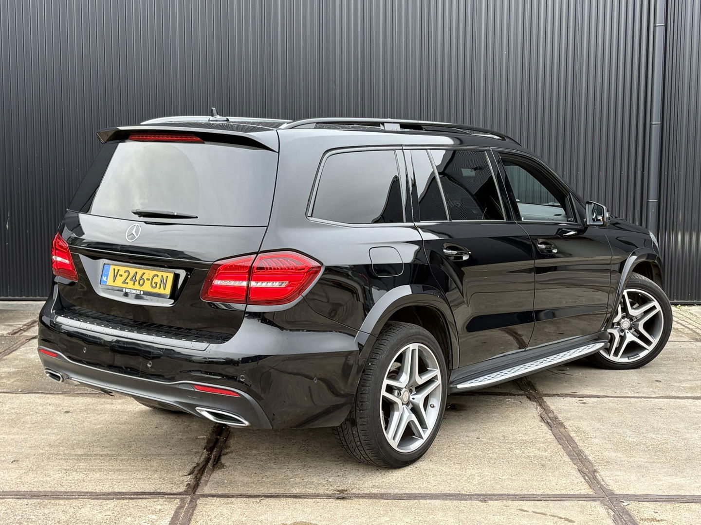Mercedes-Benz GLS 350 d 4MATIC | AIRMATIC | 3500KG | 4x4 | GRIJS KENTEKEN |