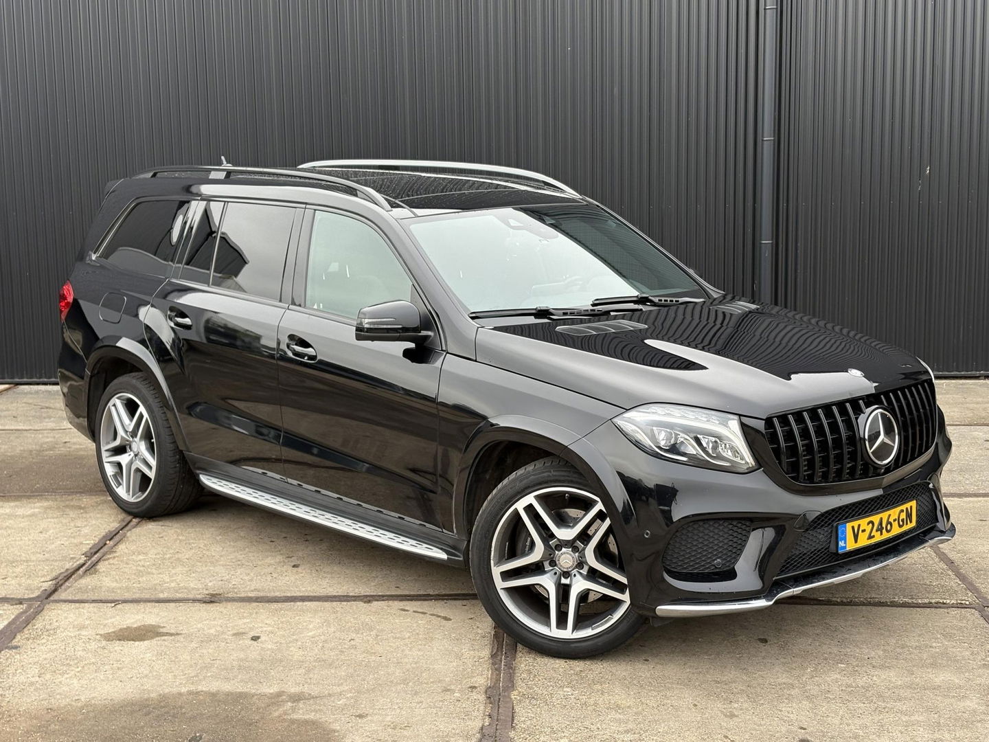 Mercedes-Benz GLS 350 d 4MATIC | AIRMATIC | 3500KG | 4x4 | GRIJS KENTEKEN |