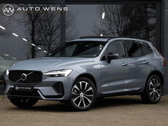 Volvo XC60 B4 Plus Dark Auto Panoramadak Harman Kardon 197pk