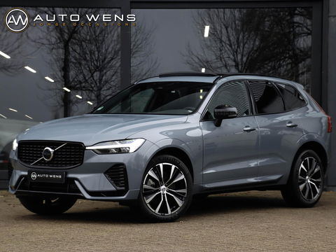 Volvo XC60 B4 Plus Dark Auto Panoramadak Harman Kardon 197pk