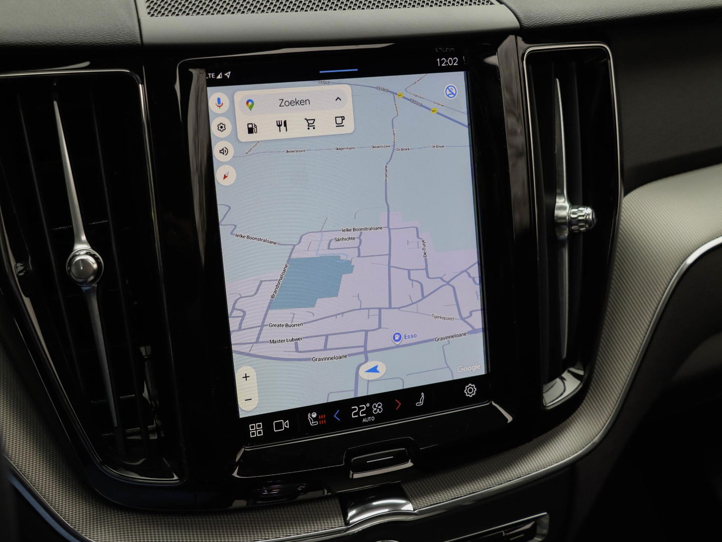 Volvo XC60 B4 Plus Dark Auto Panoramadak Harman Kardon 197pk