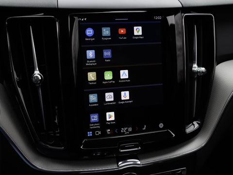 Volvo XC60 B4 Plus Dark Auto Panoramadak Harman Kardon 197pk