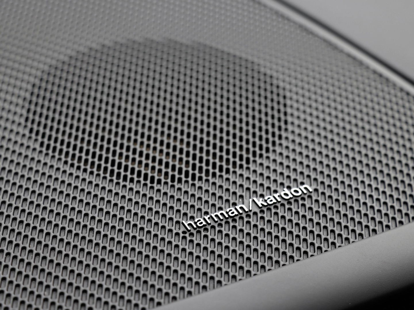 Volvo XC60 B4 Plus Dark Auto Panoramadak Harman Kardon 197pk