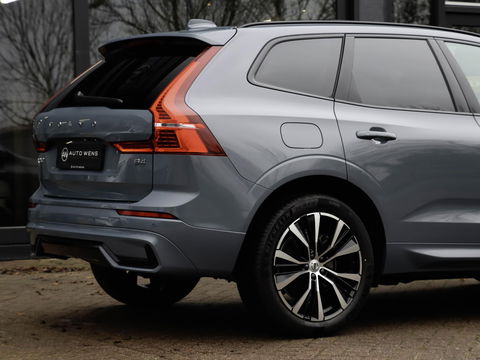 Volvo XC60 B4 Plus Dark Auto Panoramadak Harman Kardon 197pk