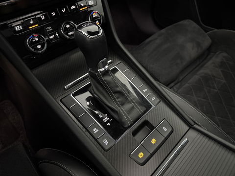 Škoda Superb 1.5 TSI 150PK ACT Sportline Business | Pano | Sfeerverl. | Virtual | Memory | Trekh. | Camera | Carplay | NAP