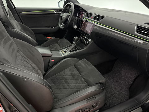 Škoda Superb 1.5 TSI 150PK ACT Sportline Business | Pano | Sfeerverl. | Virtual | Memory | Trekh. | Camera | Carplay | NAP