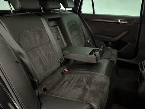 Škoda Superb 1.5 TSI 150PK ACT Sportline Business | Pano | Sfeerverl. | Virtual | Memory | Trekh. | Camera | Carplay | NAP