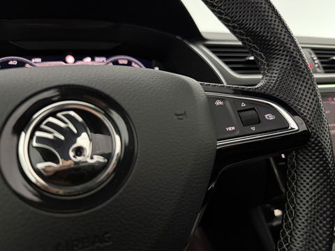 Škoda Superb 1.5 TSI 150PK ACT Sportline Business | Pano | Sfeerverl. | Virtual | Memory | Trekh. | Camera | Carplay | NAP