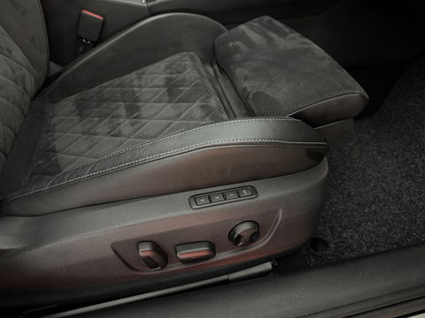 Škoda Superb 1.5 TSI 150PK ACT Sportline Business | Pano | Sfeerverl. | Virtual | Memory | Trekh. | Camera | Carplay | NAP