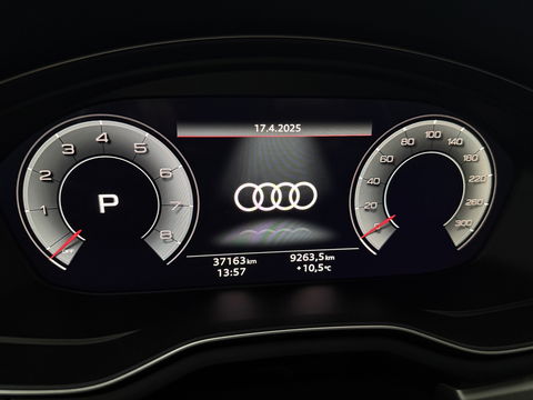 Audi A5 Black Edition S-Line | Virtual | Stoelverw. | Camera | Carplay | Navi | LED