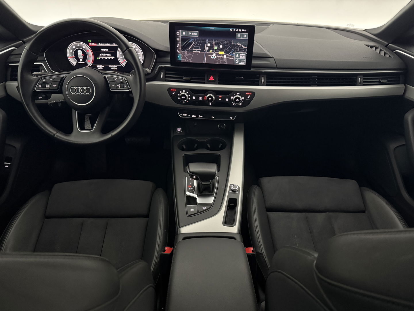 Audi A5 Black Edition S-Line | Virtual | Stoelverw. | Camera | Carplay | Navi | LED