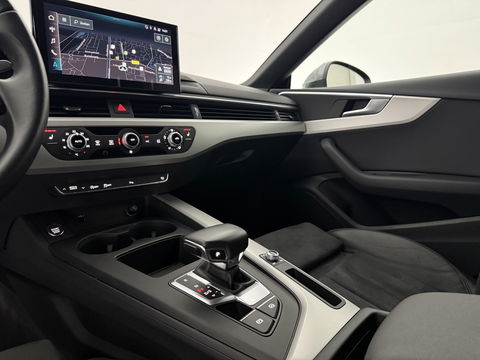 Audi A5 Black Edition S-Line | Virtual | Stoelverw. | Camera | Carplay | Navi | LED