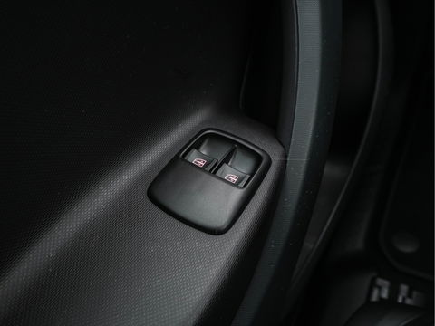 Smart Forfour EQ Essential 18 kWh [ 3-Fase ] (INCL-BTW) Aut. *FULL-LEATHER | AIRCO | CRUISE | DAB+ | COMFORT-SEATS | 15''ALU*