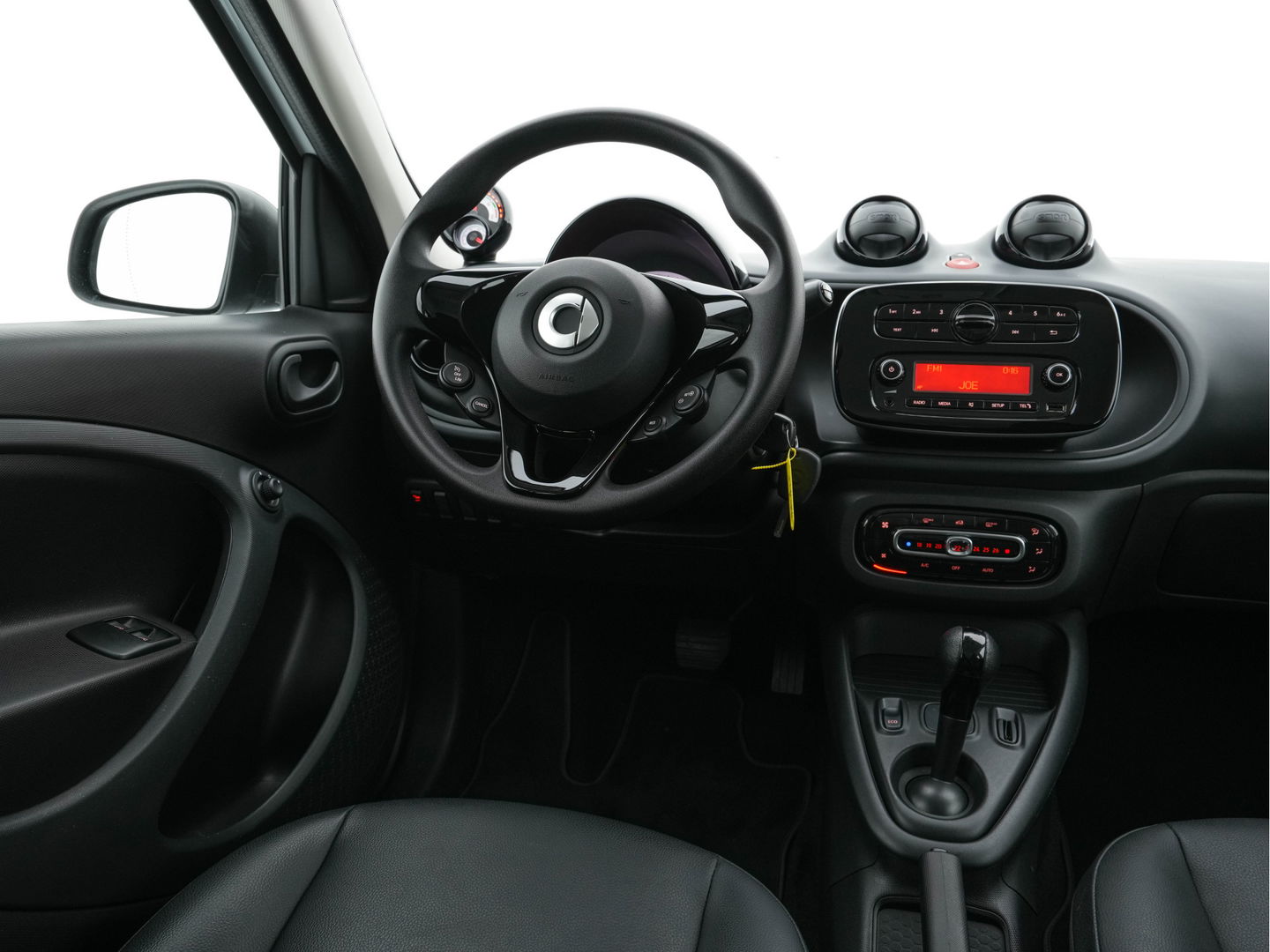 Smart Forfour EQ Essential 18 kWh [ 3-Fase ] (INCL-BTW) Aut. *FULL-LEATHER | AIRCO | CRUISE | DAB+ | COMFORT-SEATS | 15''ALU*