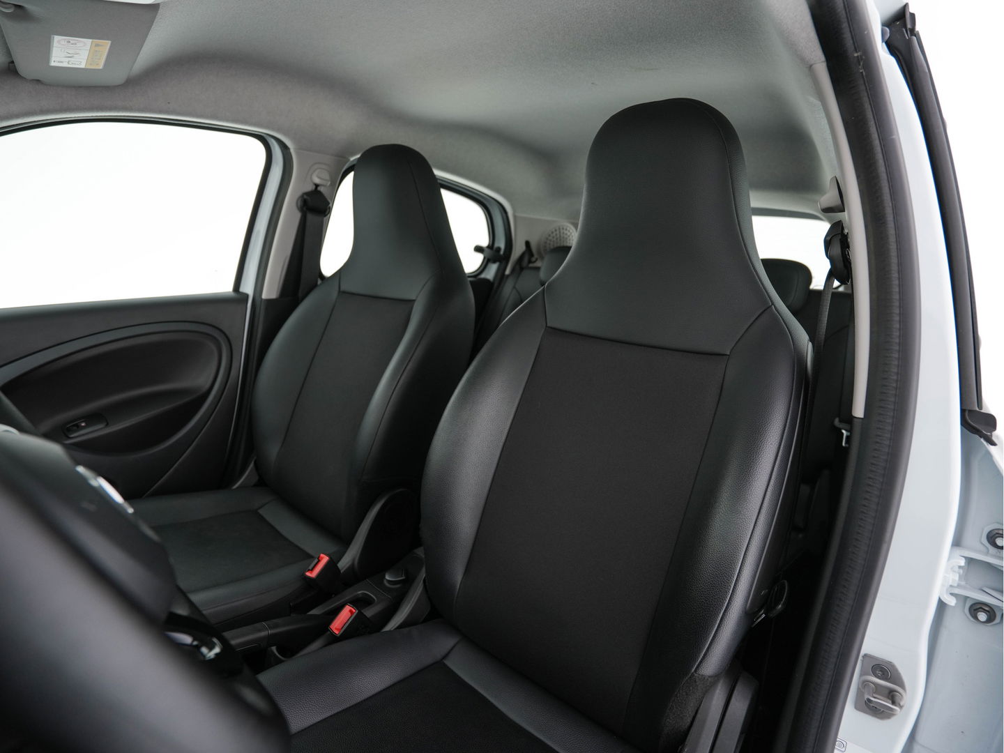 Smart Forfour EQ Essential 18 kWh [ 3-Fase ] (INCL-BTW) Aut. *FULL-LEATHER | AIRCO | CRUISE | DAB+ | COMFORT-SEATS | 15''ALU*