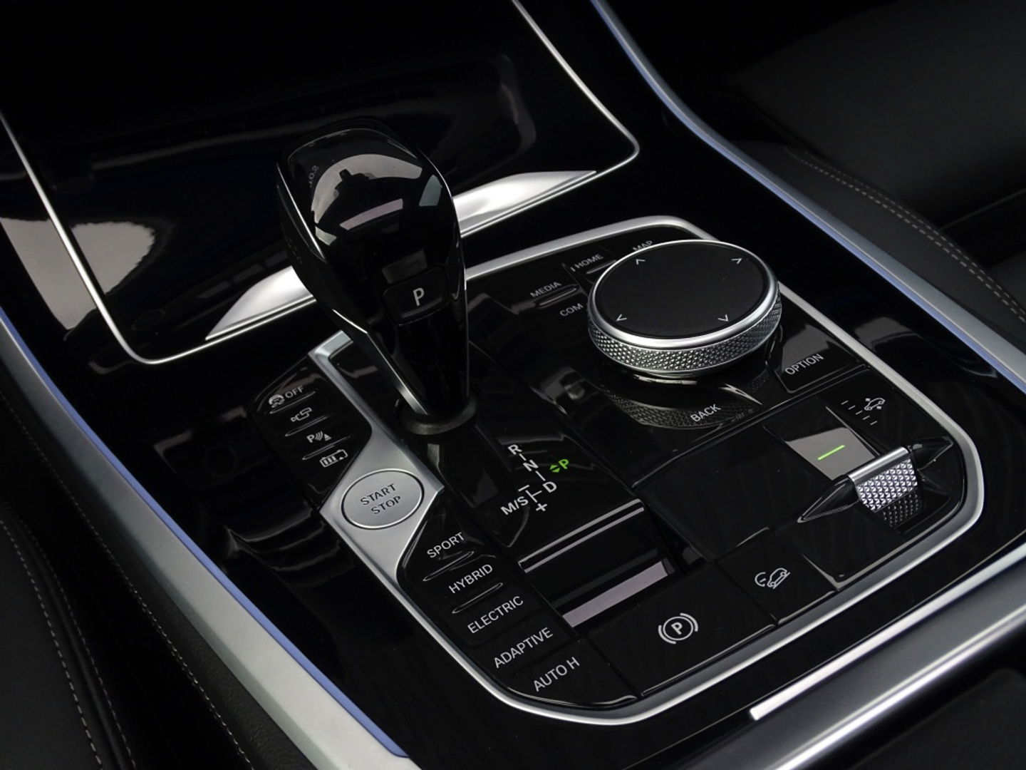 BMW X5 45e 394PK X-drive / M-Sport / pano / Laser / 360°C / 2022