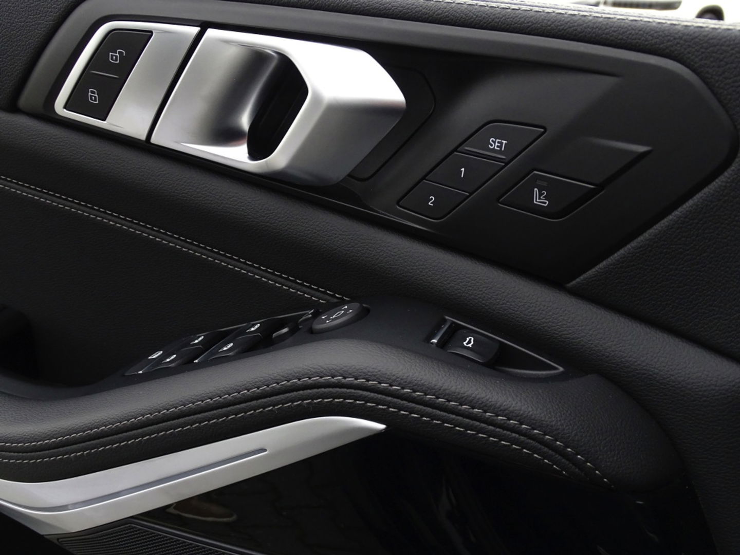 BMW X5 45e 394PK X-drive / M-Sport / pano / Laser / 360°C / 2022